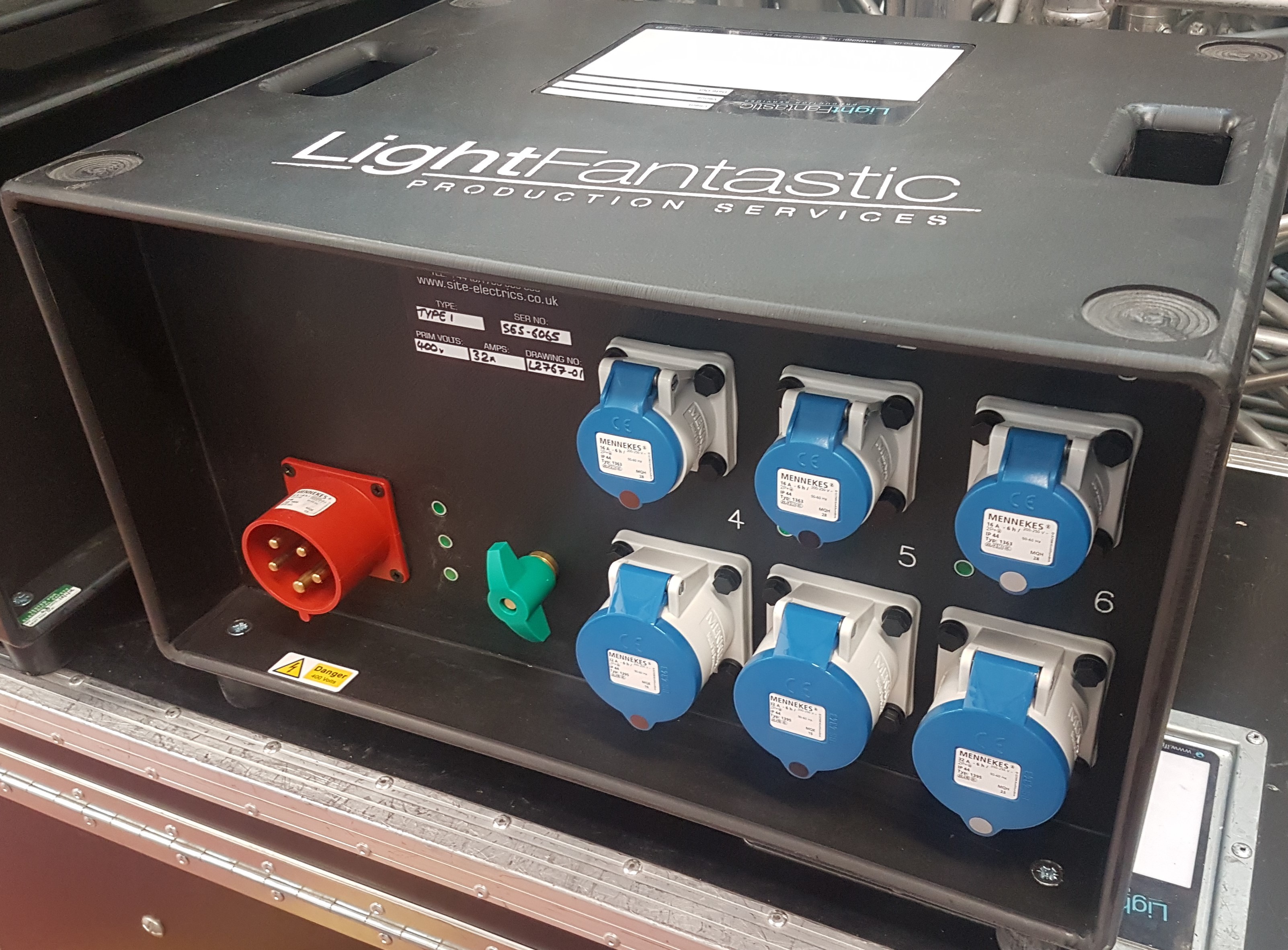 32a 3ph Distro to 3x 32a 1ph, 3x 16a 1ph