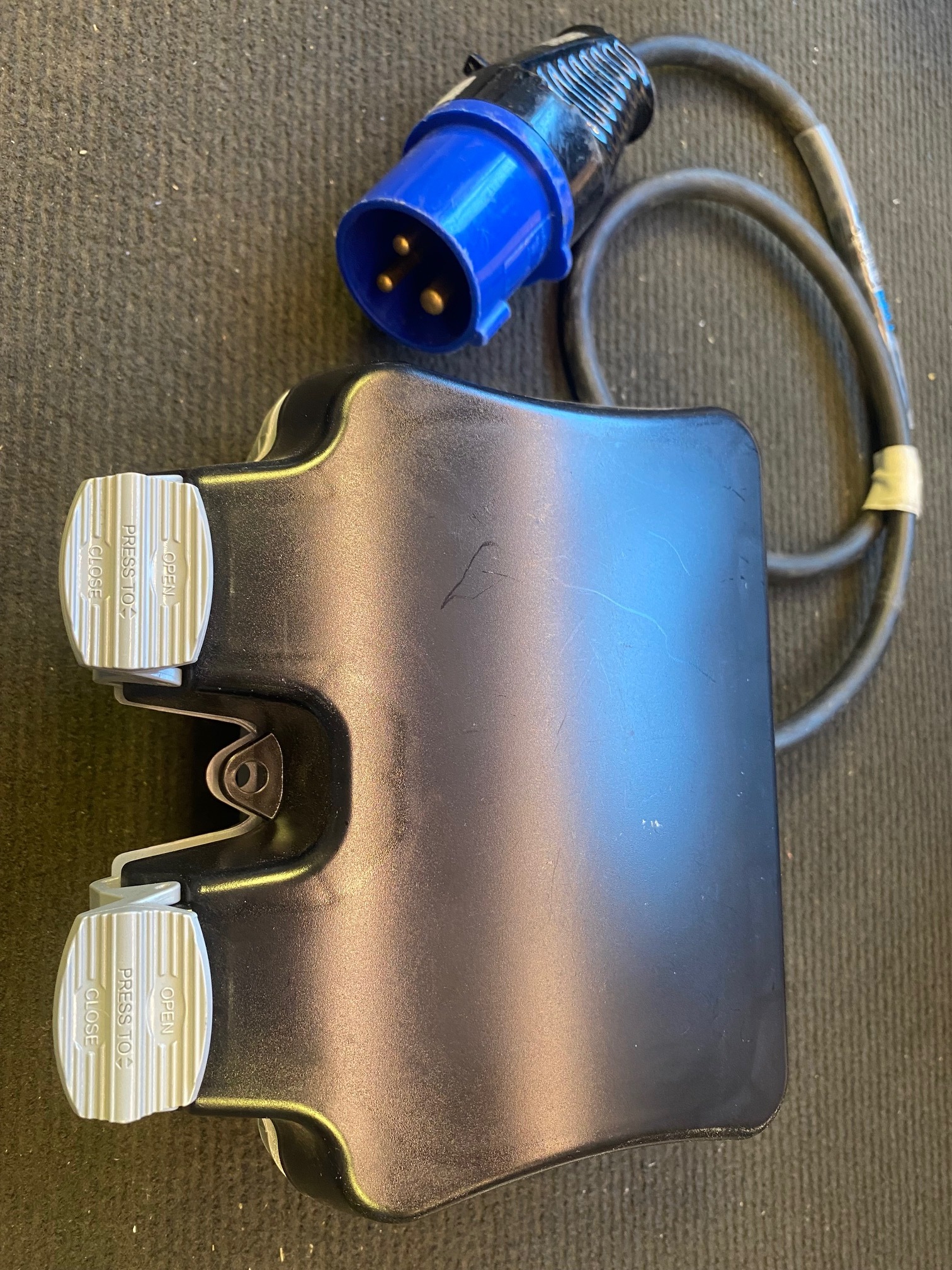 16a - Double 13a IP66